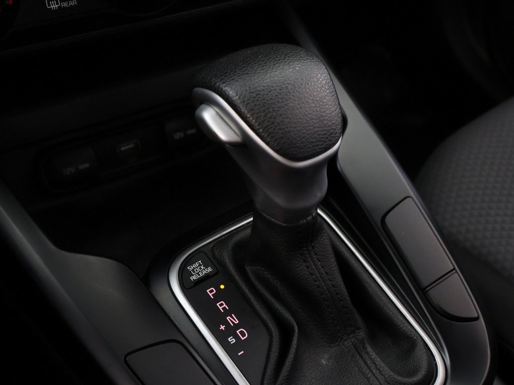 2022 Kia Soul LX photo 38