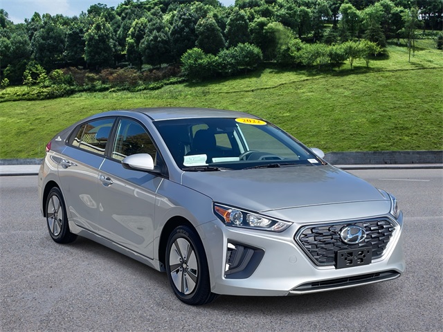 2022 Hyundai Ioniq Blue's photo