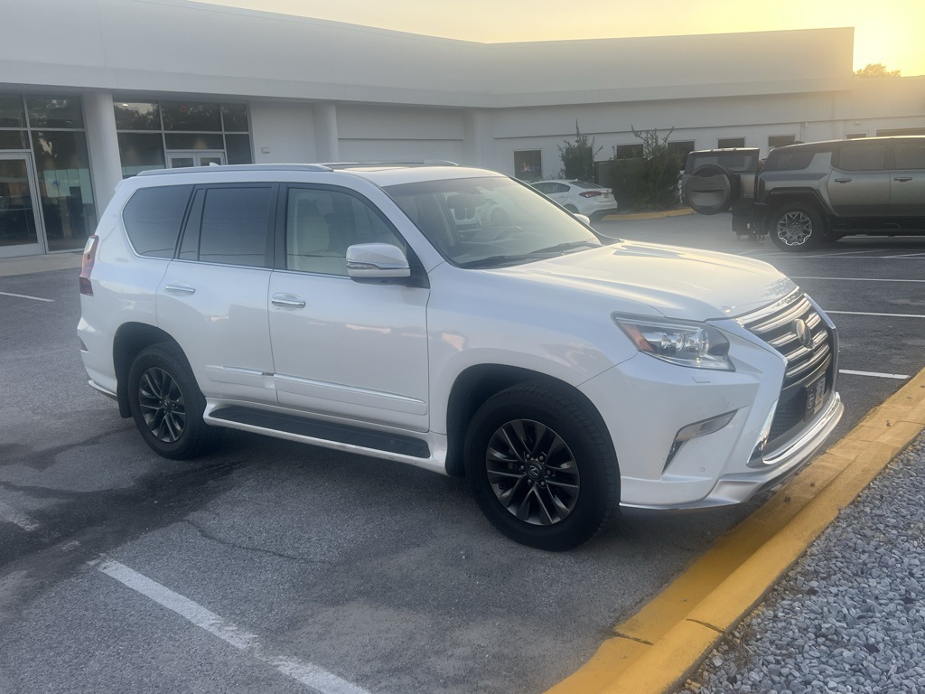 2019 Lexus GX LUXURY