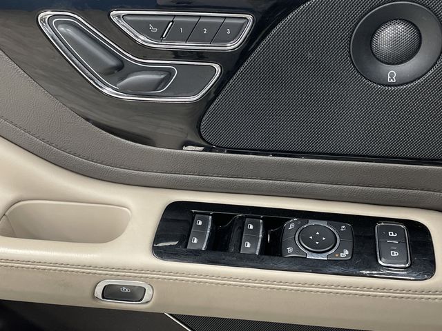 2021 Lincoln Aviator Reserve photo 29