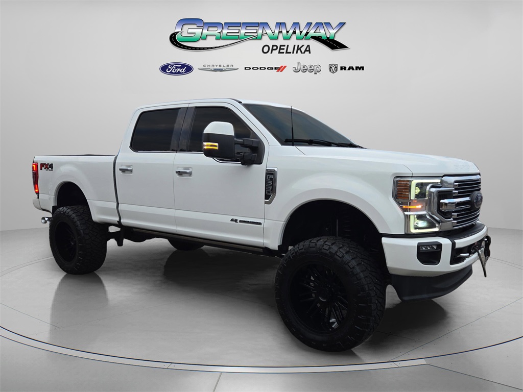 2022 Ford F-350 Super Duty Limited's photo