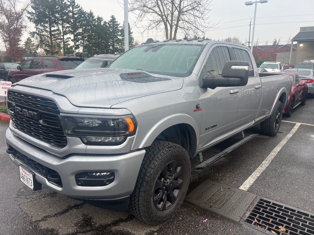 2023 Ram 3500 Limited photo 3