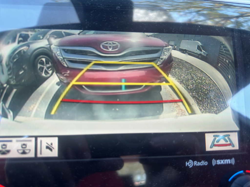 2020 Toyota Camry XSE photo 11