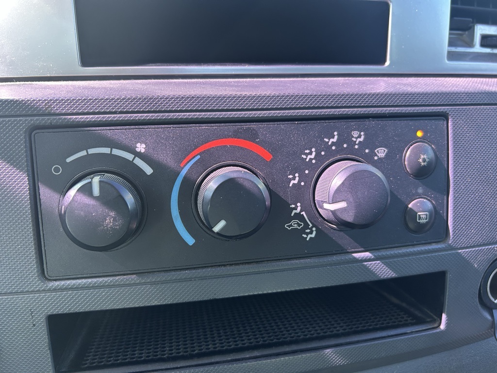 2007 Dodge Ram photo 19