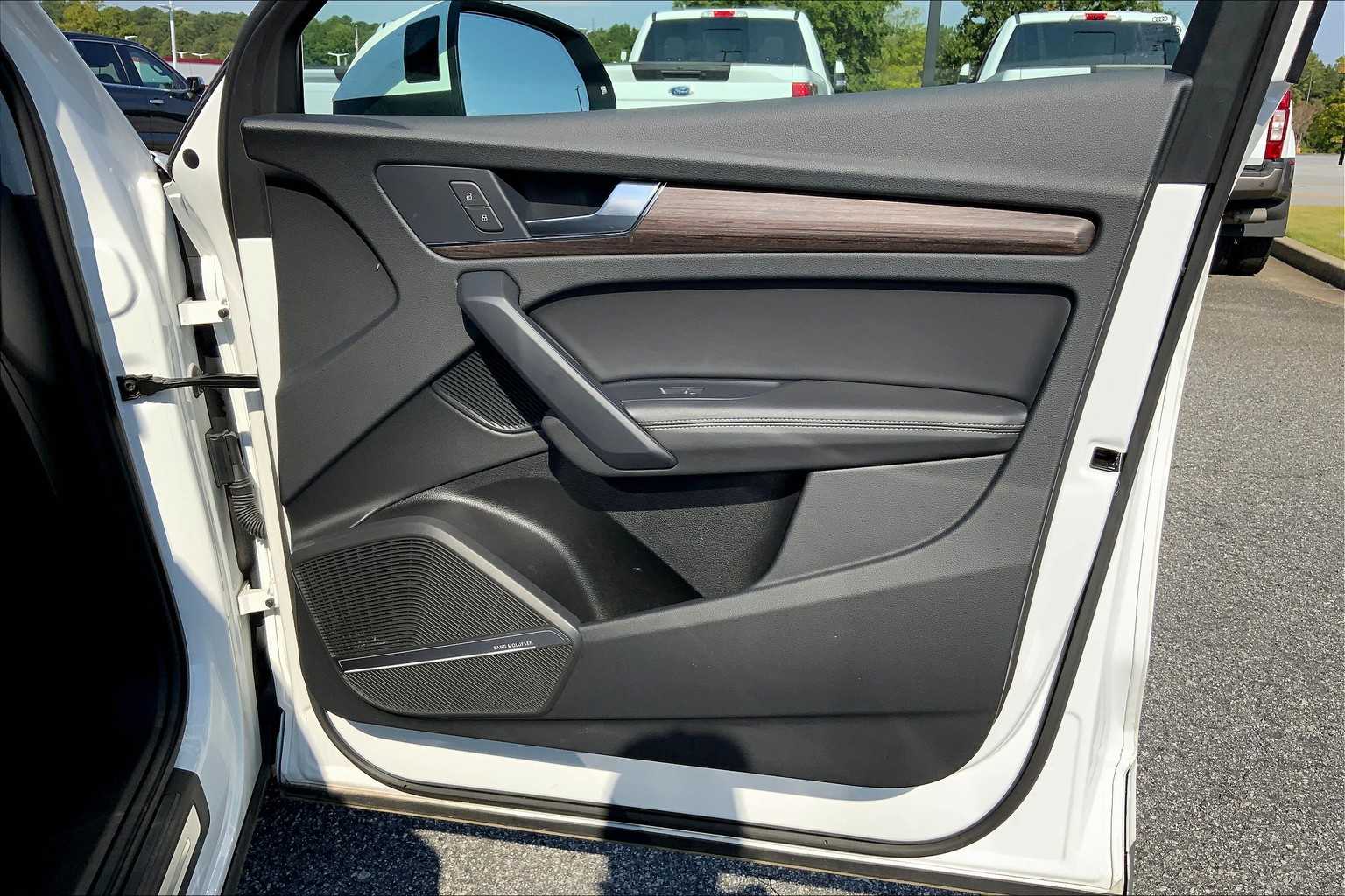 2024 Audi Q5 S line Premium Plus photo 22