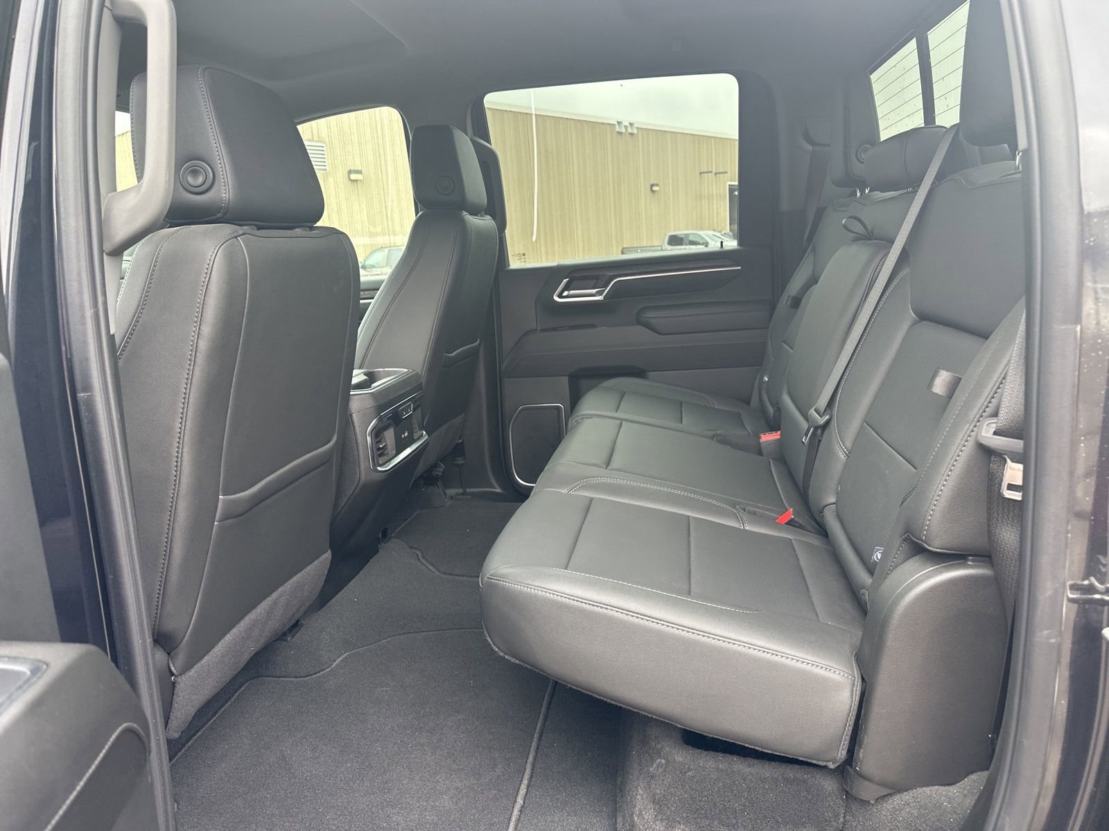 2024 Gmc Sierra 2500 HD SLT photo 6