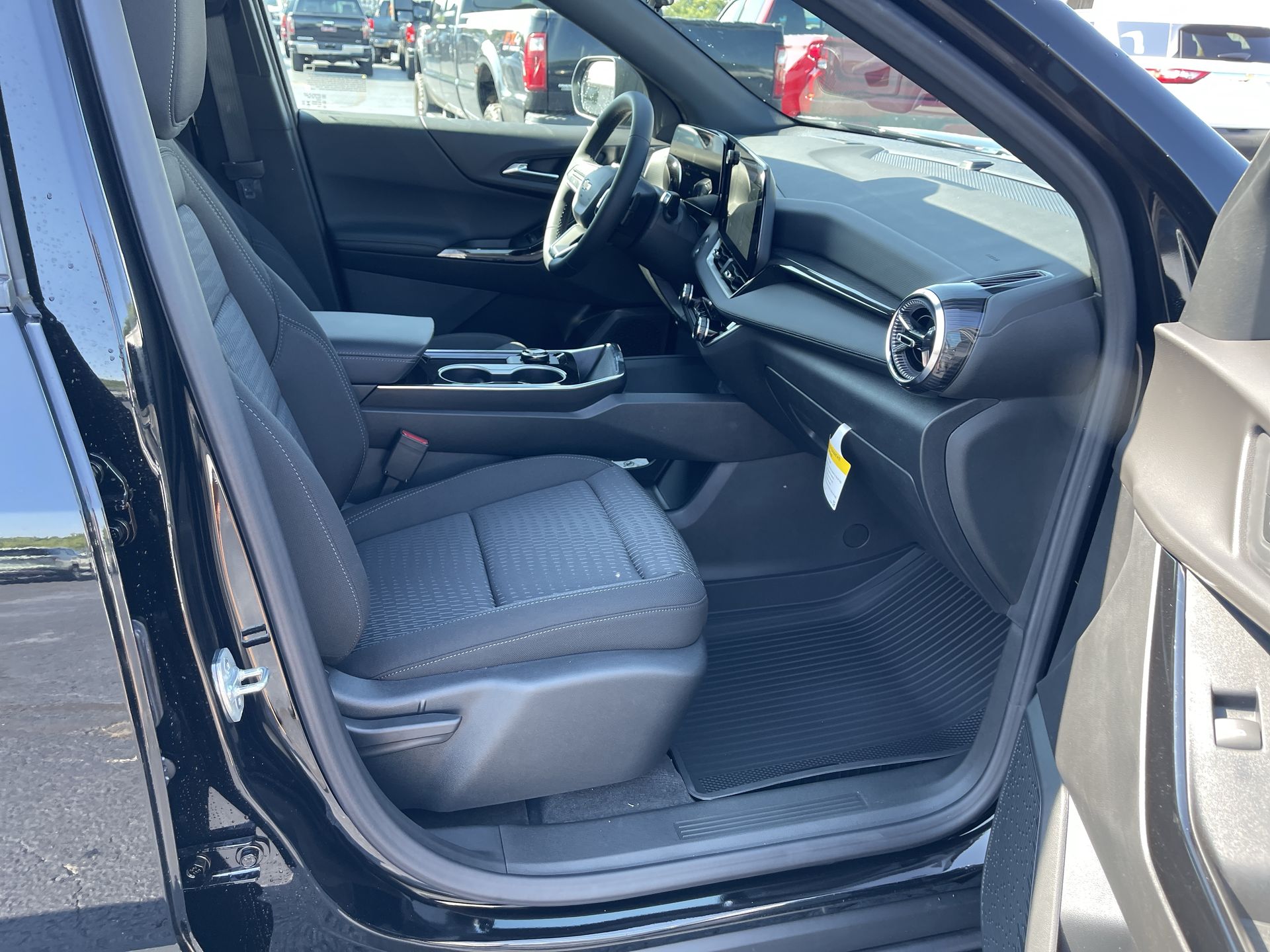 2026 Chevrolet Equinox LT photo 56