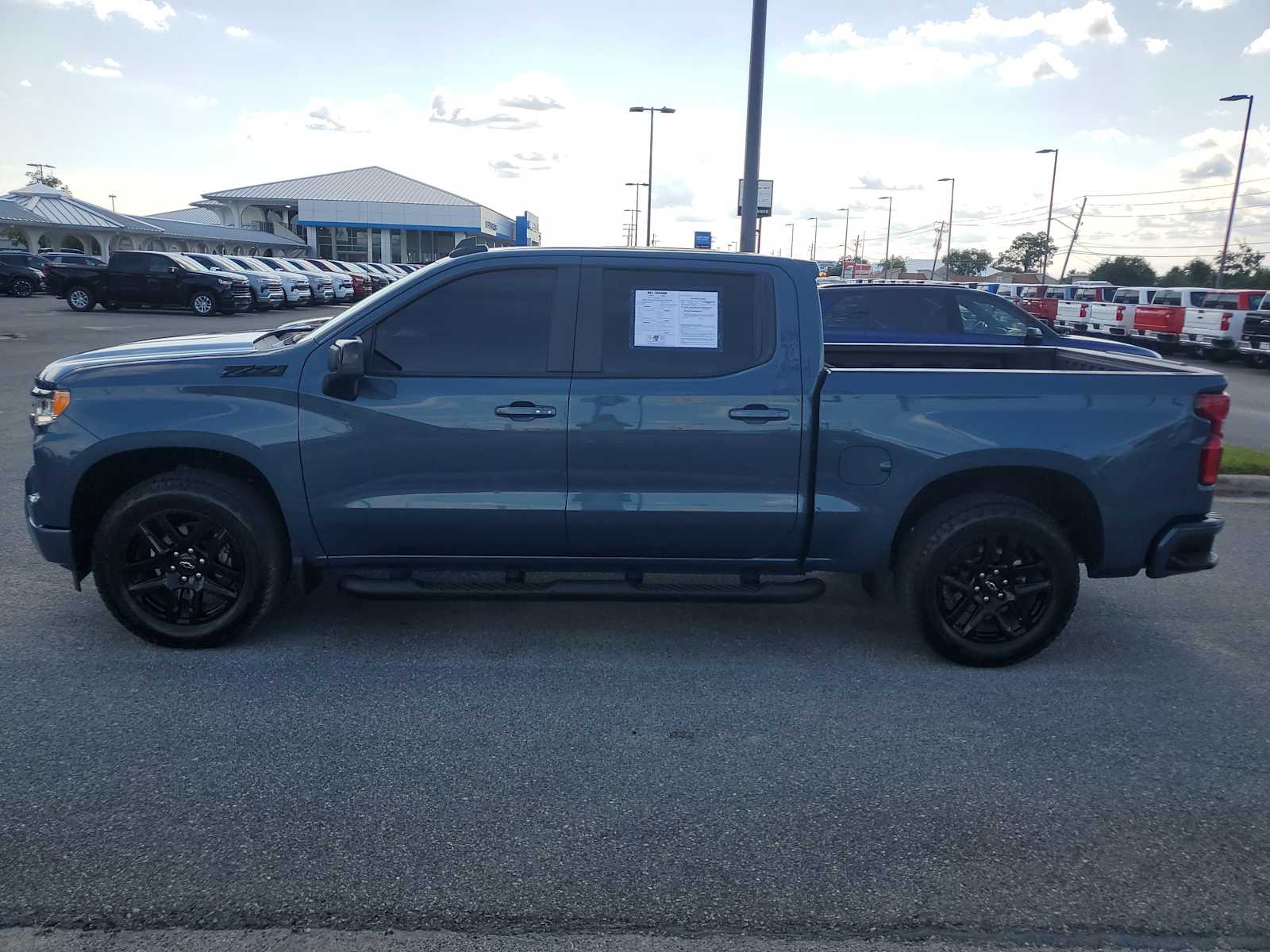 2GCUDEED9R1155663