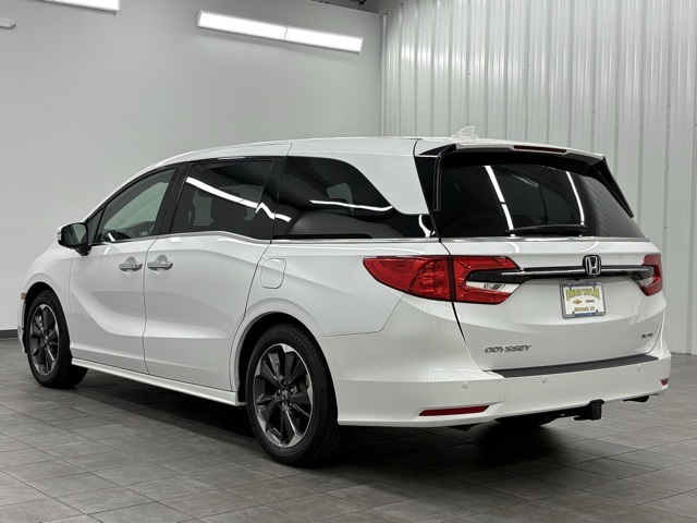 2024 Honda Odyssey Elite photo 4