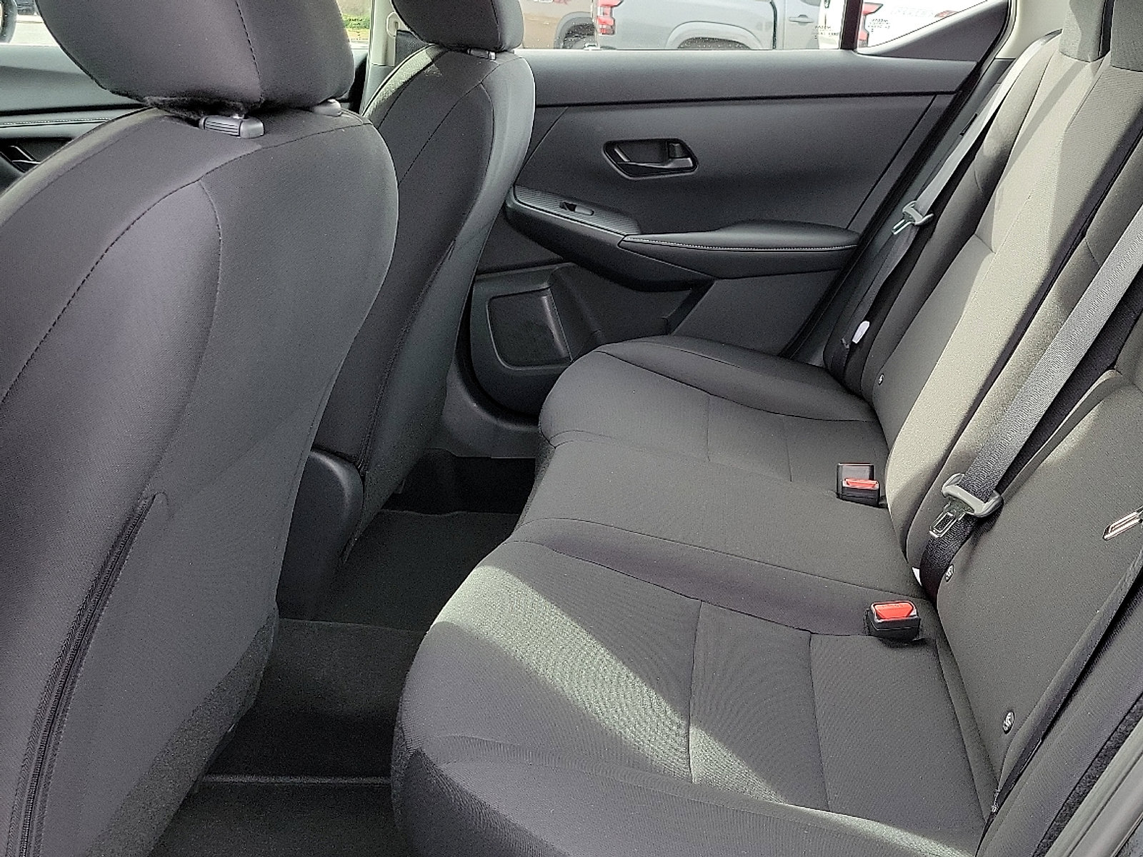 2025 Nissan Sentra S photo 5