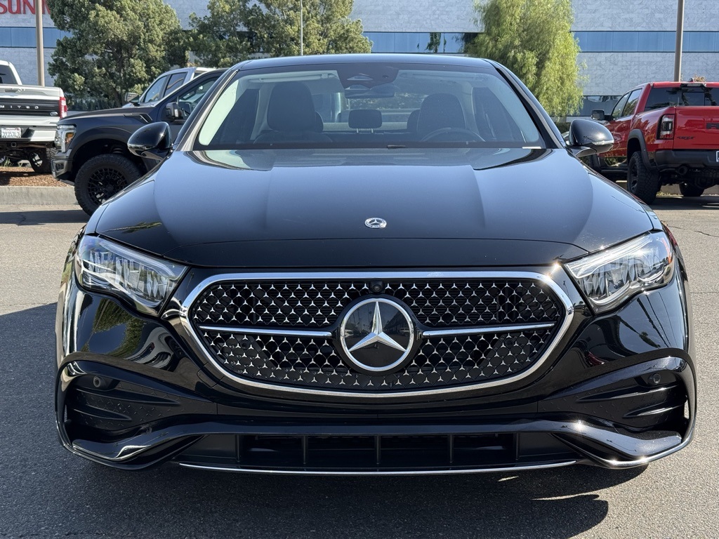 2025 Mercedes Benz E 350 photo 4