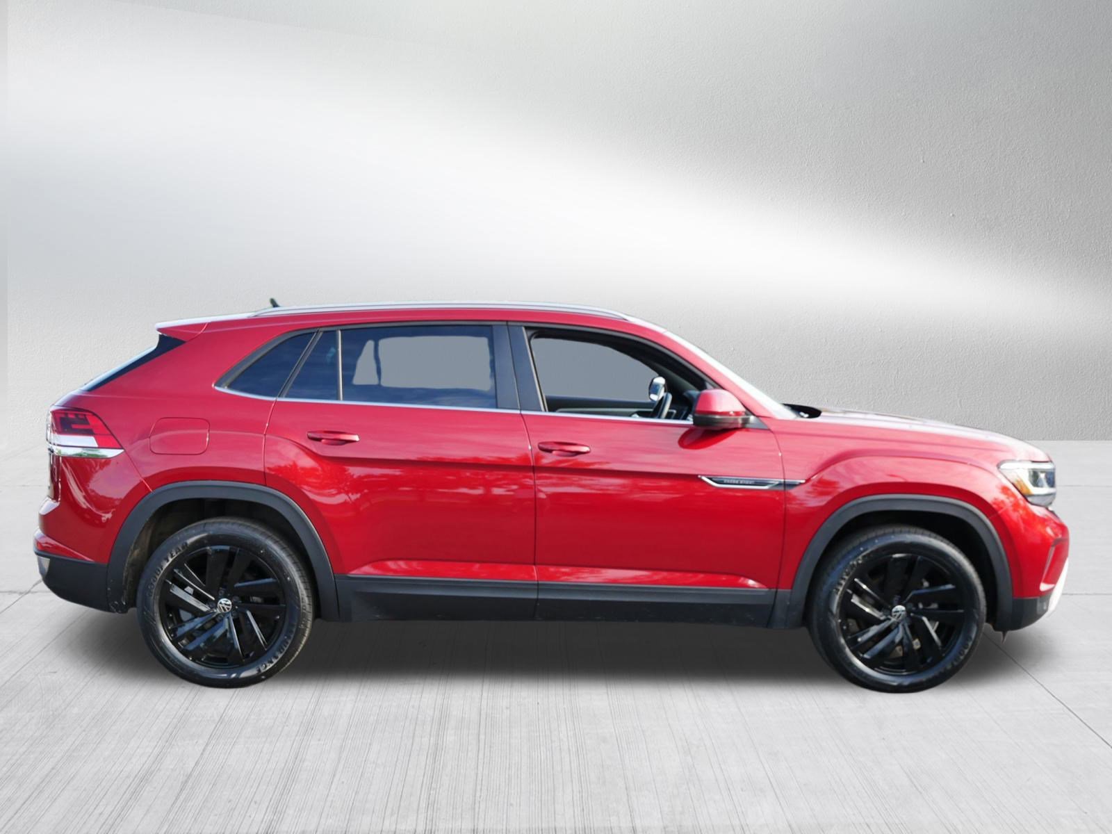 2022 Volkswagen Atlas Cross Sport SE Technology photo 8