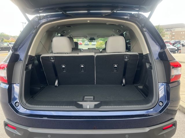 2025 Honda Pilot EX-L photo 17