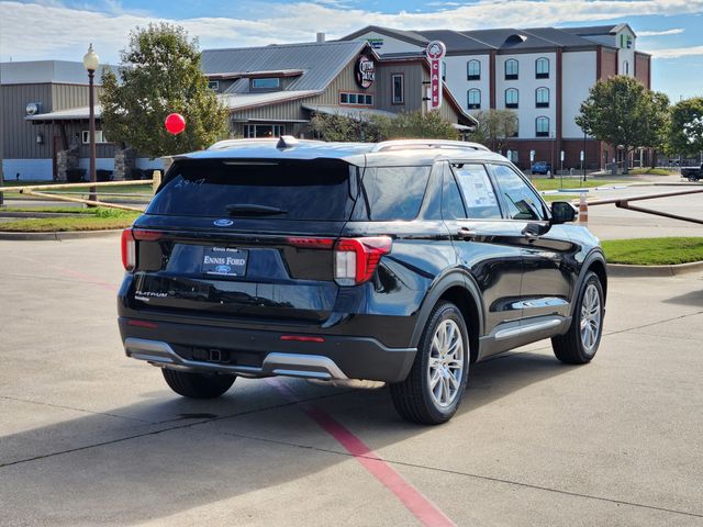 2026 Ford Explorer Platinum photo 2