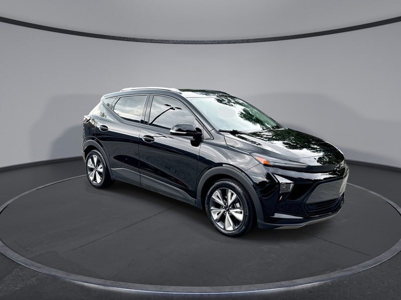 Used 2023 Chevrolet Bolt EUV LT with VIN 1G1FY6S0XP4139339 for sale in Woodstock, GA