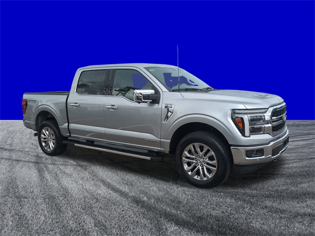2025 Ford F-150 Lariat photo 2