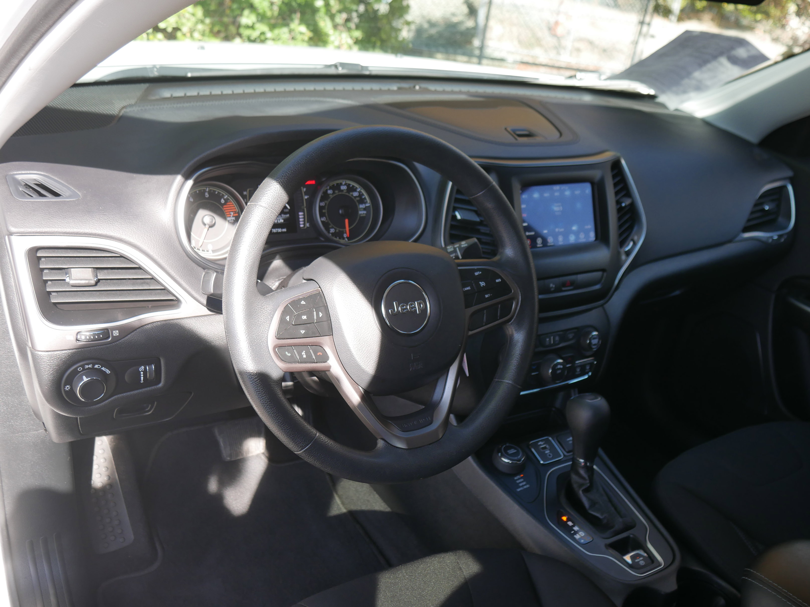2020 Jeep Cherokee Latitude photo 4