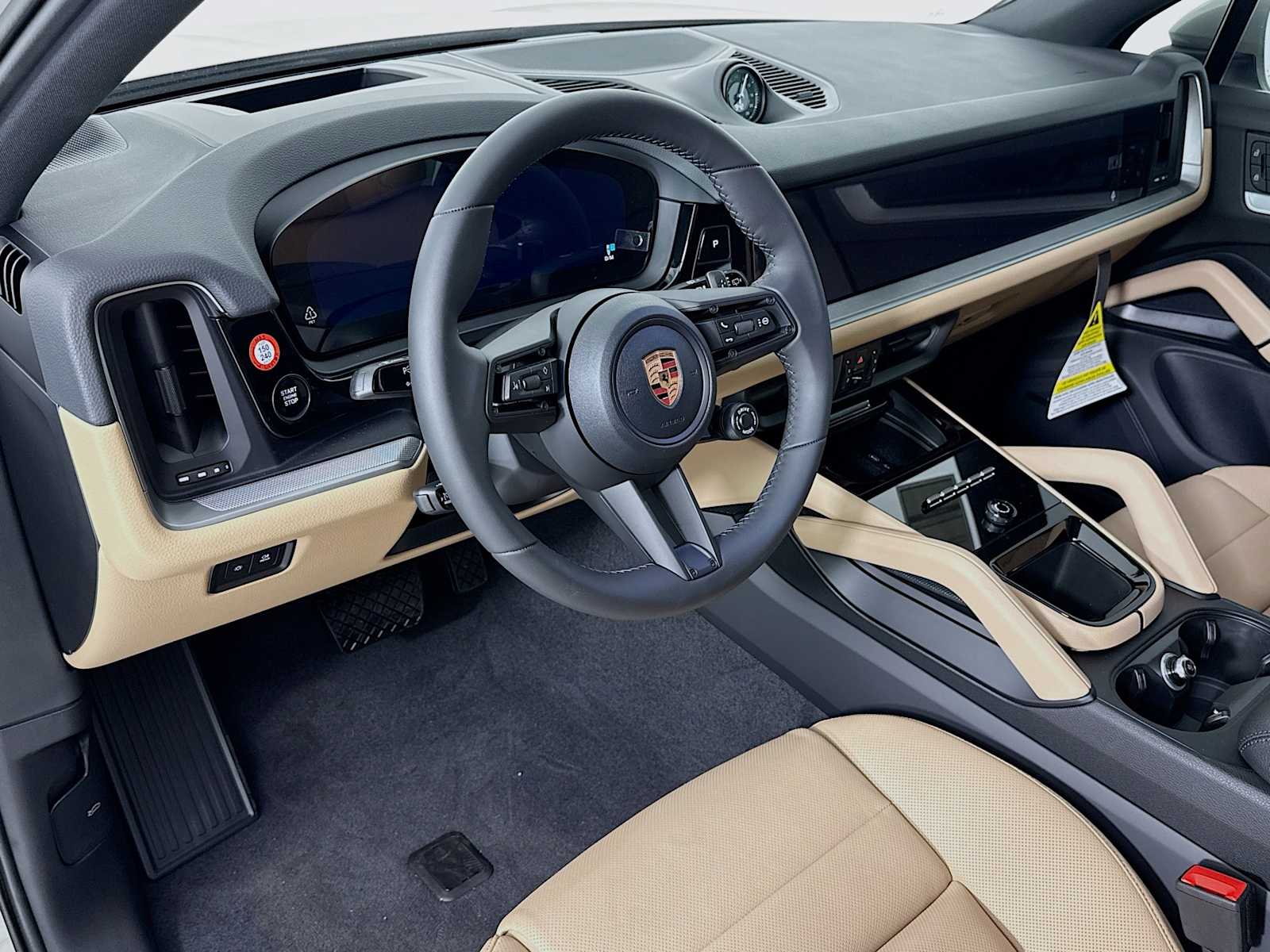 2026 Porsche Cayenne photo 3
