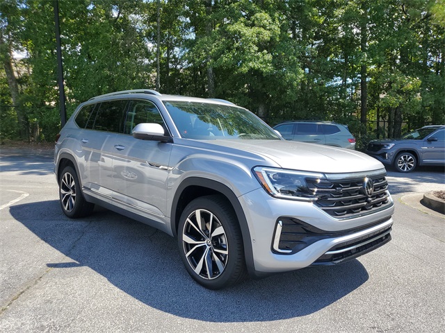 2026 Volkswagen Atlas SEL Premium R-Line photo 3