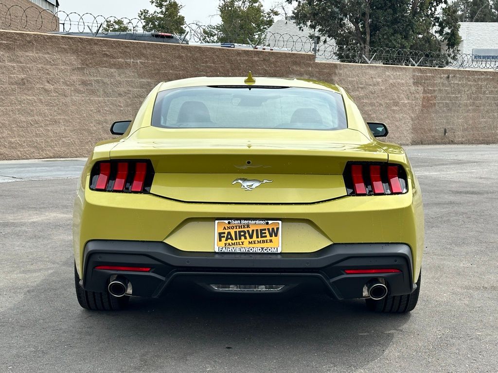 2025 Ford Mustang EcoBoost