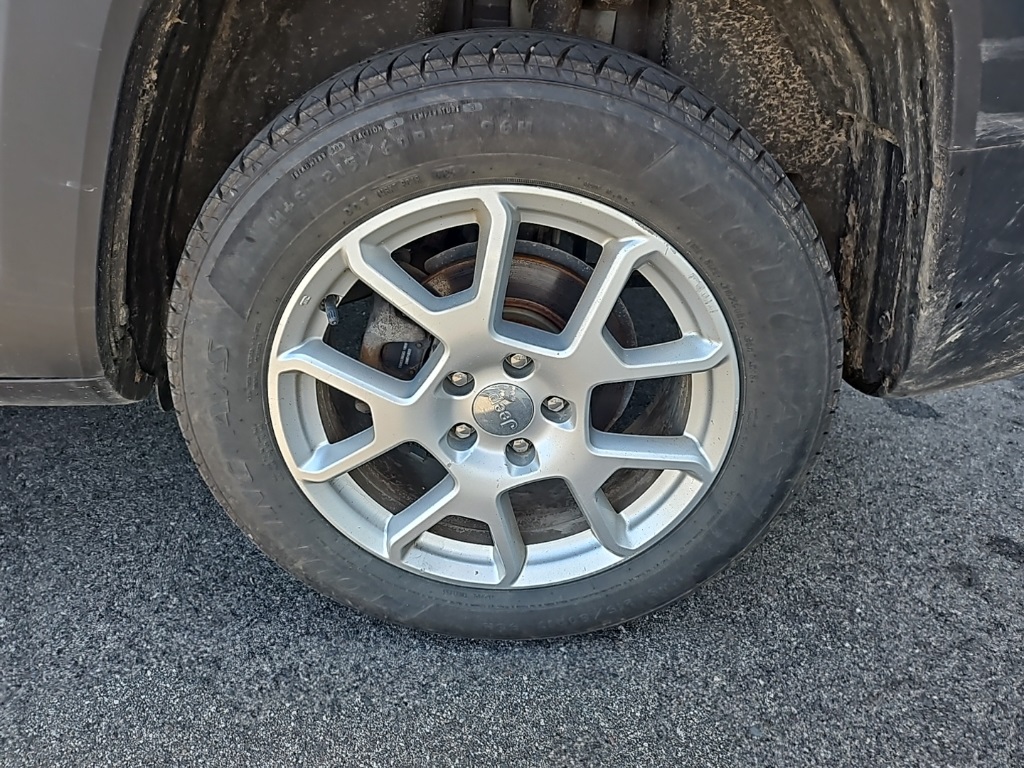 2019 Jeep Renegade Latitude photo 11