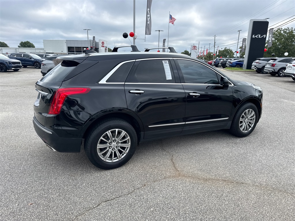 2018 Cadillac XT5 Luxury photo 3