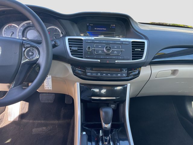 2016 Honda Accord LX photo 13