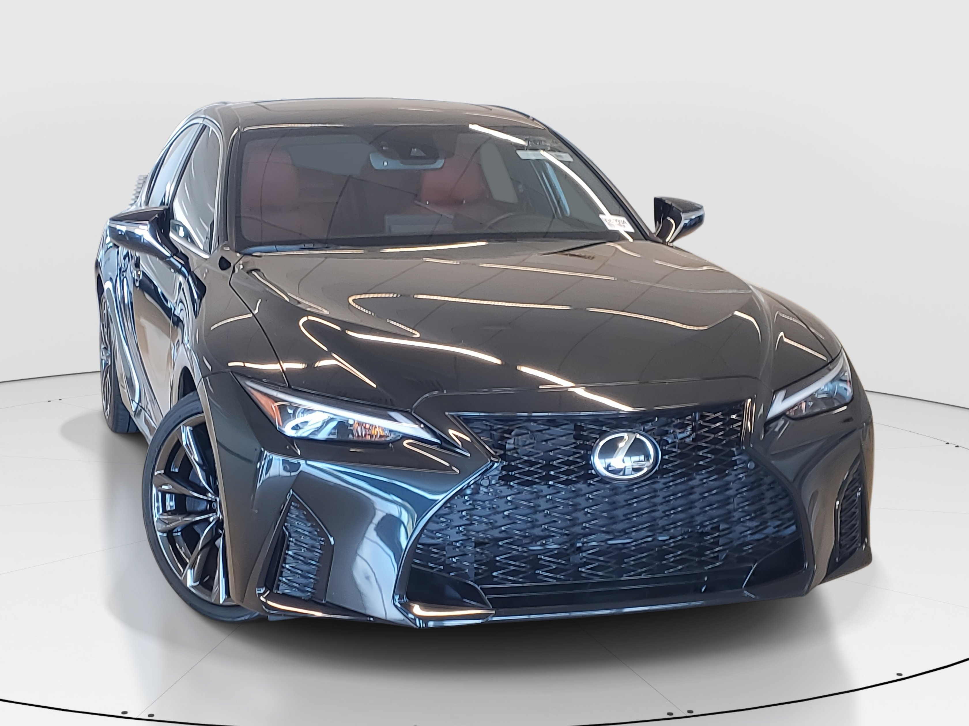 2024 Lexus IS 300 F SPORT photo 3