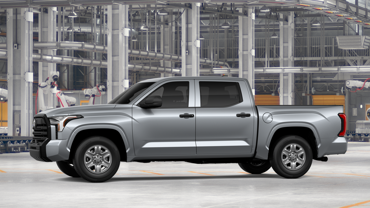 2026 Toyota Tundra SR CrewMax photo 3