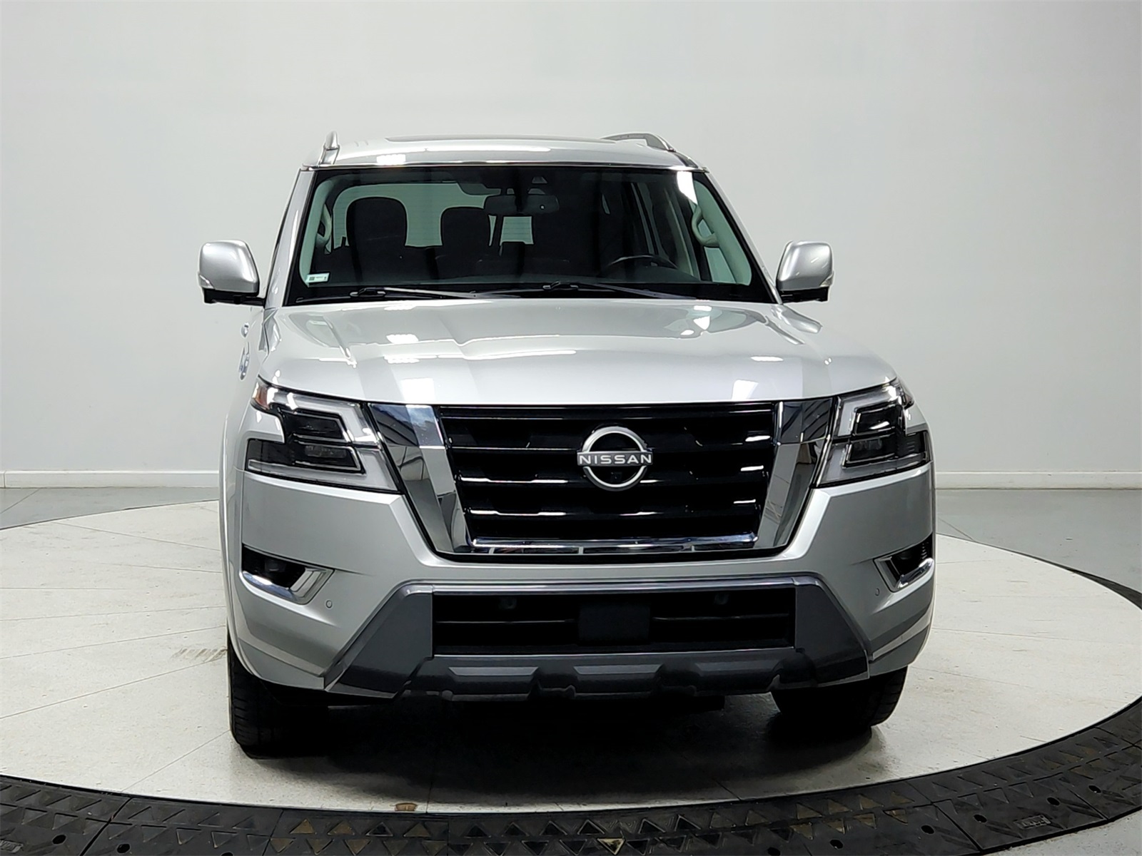 2023 Nissan Armada SL photo 2