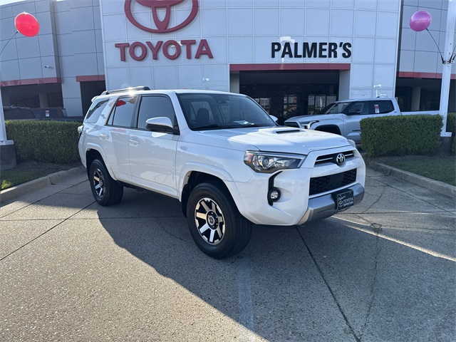 2021 Toyota 4Runner Off-Road's photo