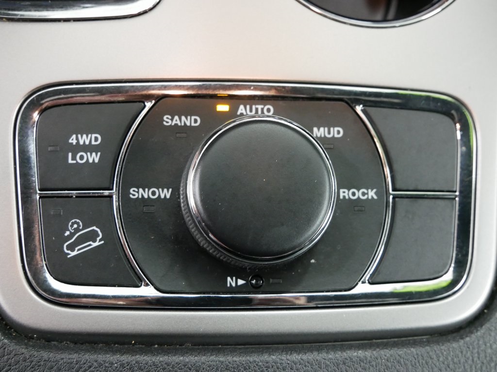 2018 Jeep Grand Cherokee Limited photo 22