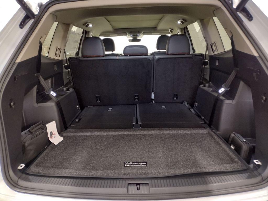 2025 Volkswagen Atlas Peak Edition SE photo 16