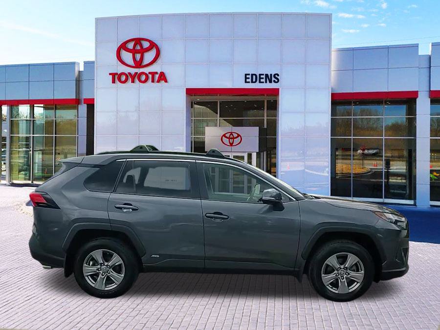 2023 Toyota RAV4 LE photo 2