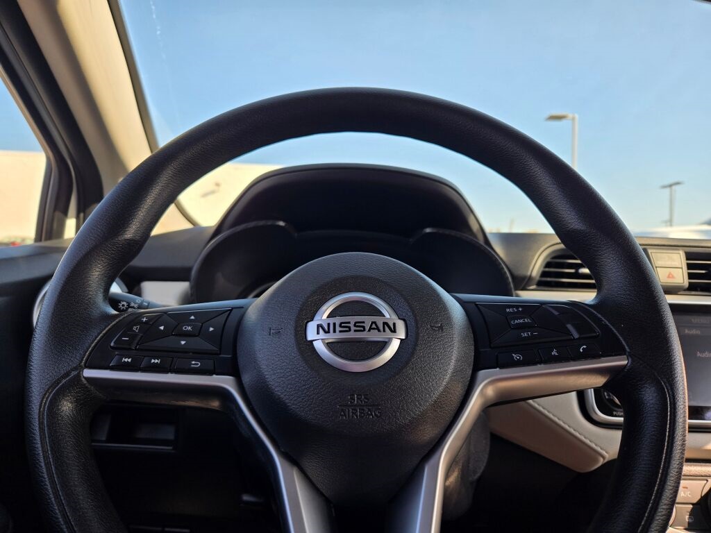 2022 Nissan Versa 1.6 SV photo 24