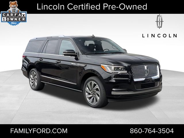 2024 Lincoln Navigator Premiere L's photo