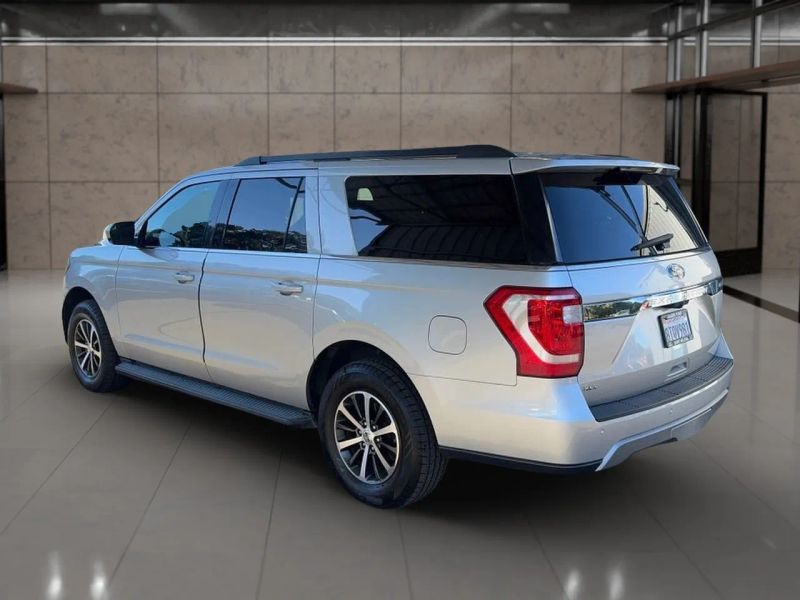 2019 Ford Expedition MAX XLT photo 3