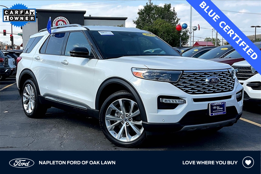 2023 Ford Explorer Platinum's photo