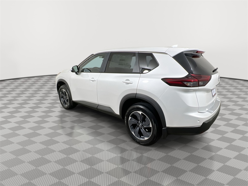 2026 Nissan Rogue SV photo 3