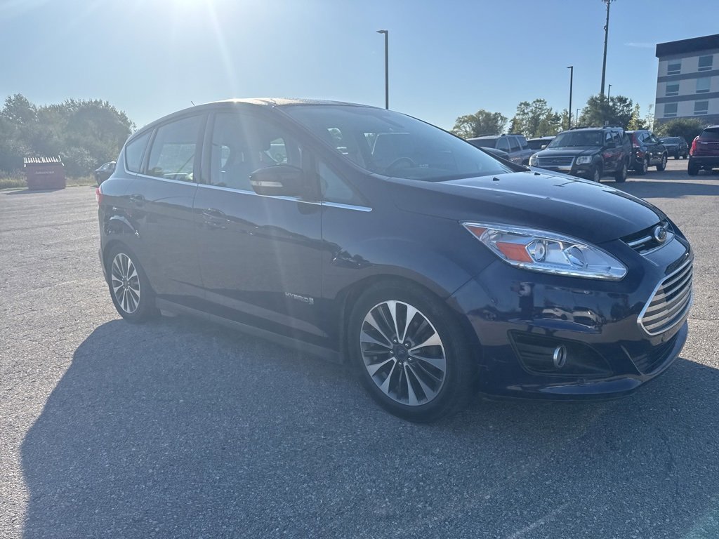 2017 Ford C-Max Hybrid Titanium photo 25
