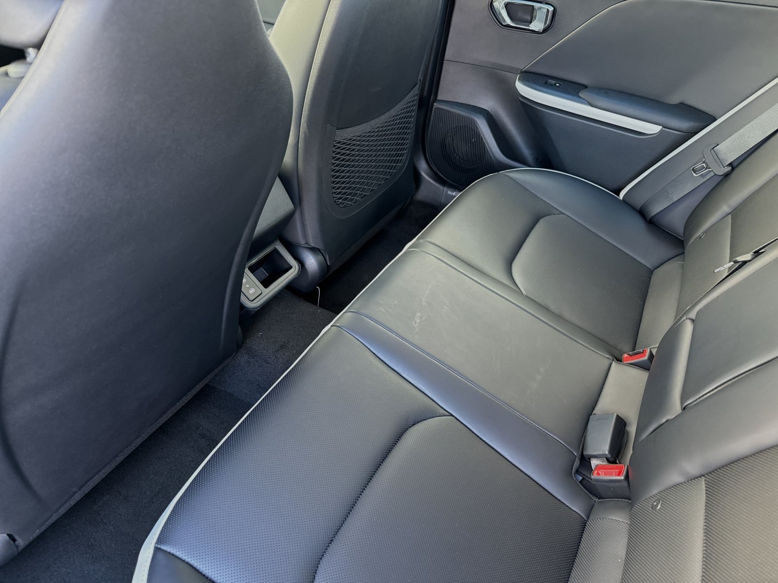 2025 Kia K4 GT-Line photo 12