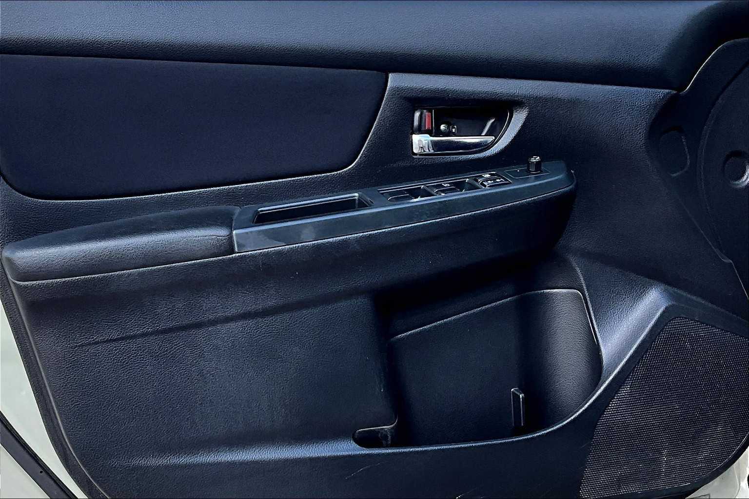2014 Subaru Crosstrek Premium photo 18