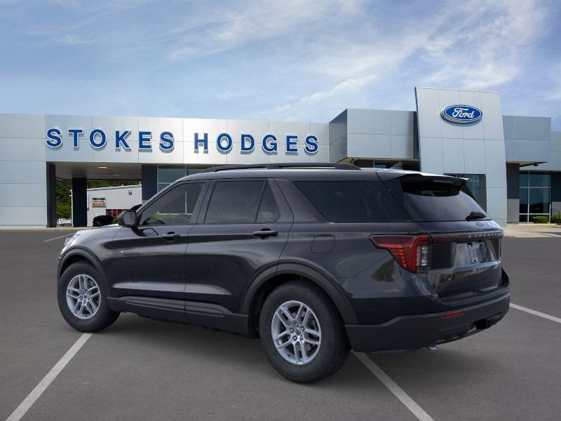 2026 Ford Explorer photo 3