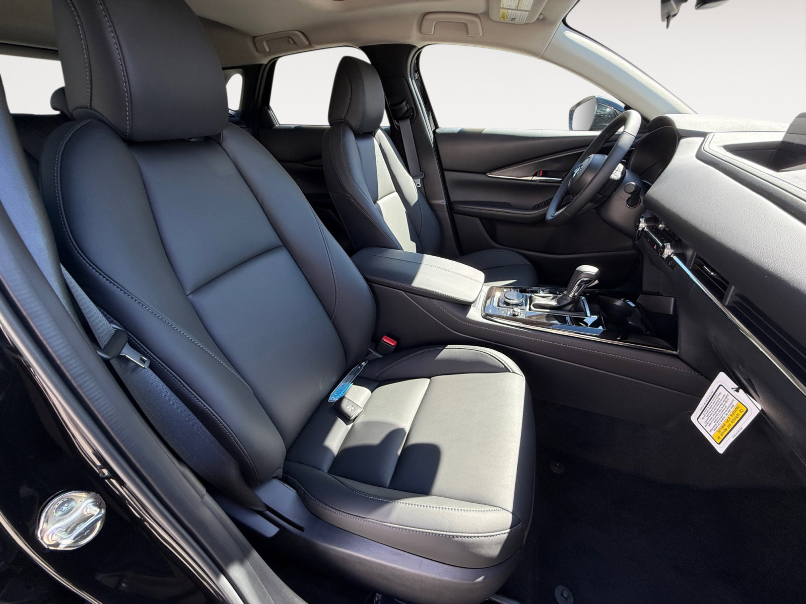 2025 Mazda CX-30 2.5 S Preferred photo 19