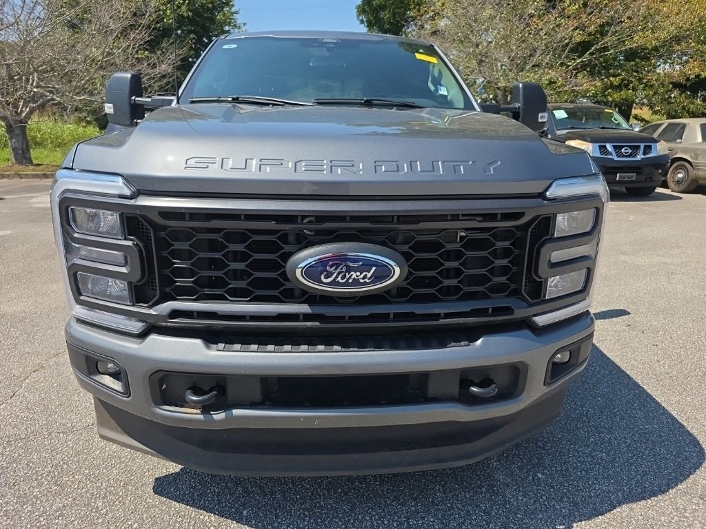 2024 Ford F-250 XLT photo 4