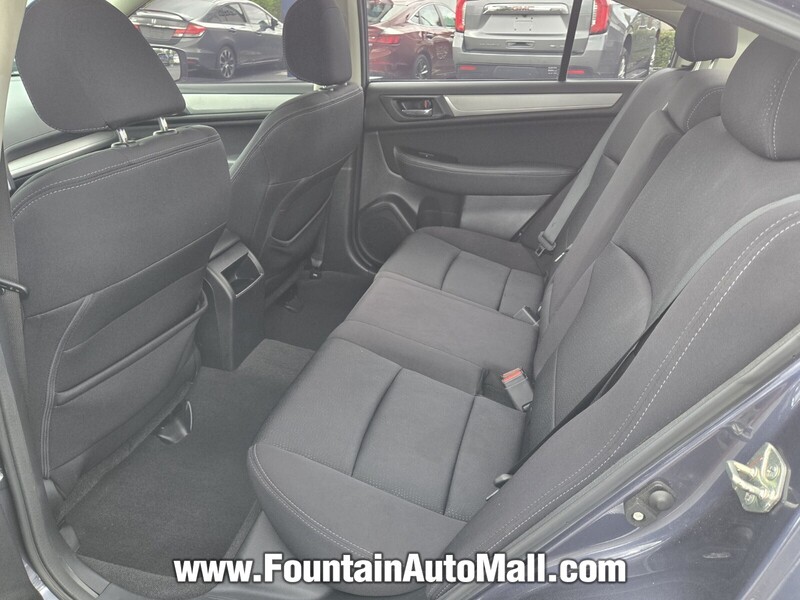 2016 Subaru Legacy 2.5i Premium photo 10