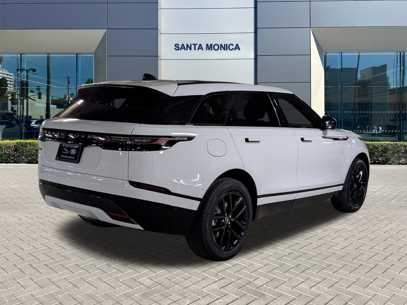 2026 Land Rover Range Rover Velar SE photo 2