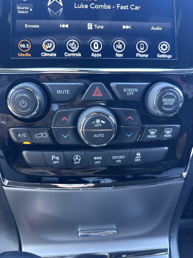 2022 Jeep Cherokee Laredo X photo 17