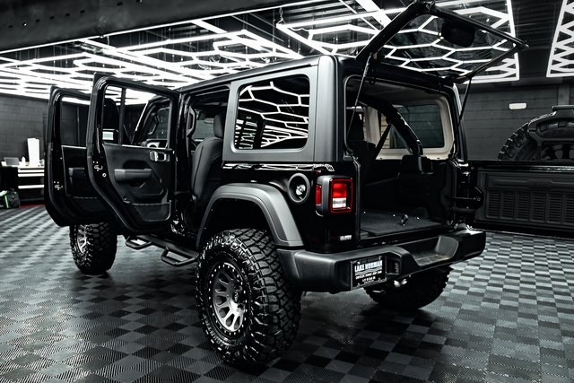 2025 Jeep Wrangler Sport S photo 20