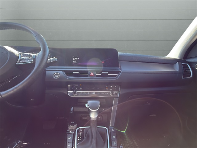 2024 Kia Seltos SX photo 19